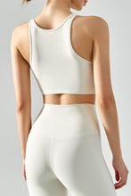 Load image into Gallery viewer, Breathable Round Neck Sports Tank
