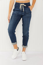 Load image into Gallery viewer, Judy Blue Full Size Drawstring Elastic Waist Jeans with Pockets
