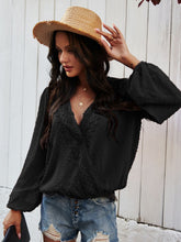 Load image into Gallery viewer, Swiss Dot Balloon Sleeve Blouse

