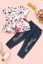 Load image into Gallery viewer, Girls&#39; Floral Top and Jeans Set
