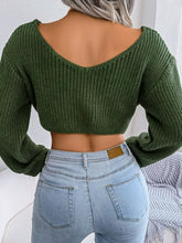 Load image into Gallery viewer, That’s Twisted Cropped Sweater
