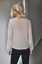 Load image into Gallery viewer, Waffle-Knit Puff Sleeve Spliced Top
