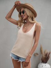 Load image into Gallery viewer, Scoop Neck Knit Tank
