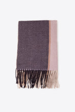 Load image into Gallery viewer, Contrast Fringe Detail Herringbone Scarf
