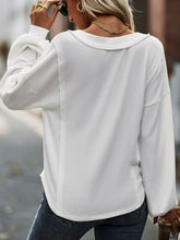 Load image into Gallery viewer, Seam Detail V-Neck Lantern Sleeve Top
