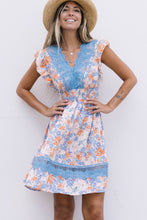 Load image into Gallery viewer, Floral Smocked Waist Spliced Lace Dress
