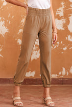 Load image into Gallery viewer, Elastic Waist Cropped Pants with Pockets
