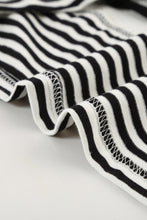 Load image into Gallery viewer, Contrast Striped Print Color Block Top
