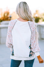 Load image into Gallery viewer, Floral Balloon Sleeve Round Neck Top
