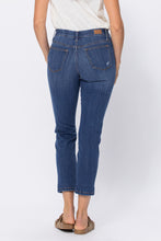 Load image into Gallery viewer, Judy Blue Chasing Dreams Pull-On Cropped Jeans
