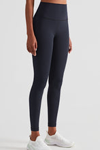 Load image into Gallery viewer, Change Your Thoughts Yoga Leggings
