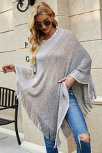 Load image into Gallery viewer, Color Block V-Neck Brushed Poncho
