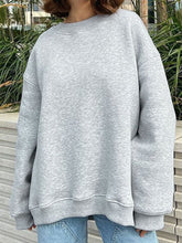 Load image into Gallery viewer, Oversize Round Neck Dropped Shoulder Sweatshirt
