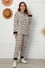 Load image into Gallery viewer, Plus Size Leopard Print Lounge Set
