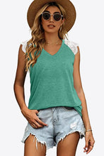 Load image into Gallery viewer, Spliced Lace Curved Hem Blouse
