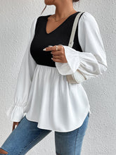 Load image into Gallery viewer, Contrast Flounce Sleeve V-Neck Blouse
