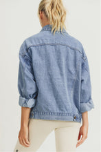 Load image into Gallery viewer, Over Size Denim in Jacket Medium | DIBS 760
