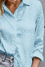 Load image into Gallery viewer, Leopard Side Slit High-Low Shirt
