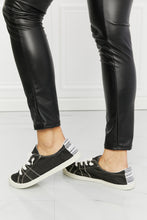 Load image into Gallery viewer, Forever Link On The Go Canvas Sneaker
