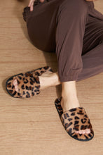 Load image into Gallery viewer, Qupid Movie Nights Leopard Faux Fur Slide Slippers
