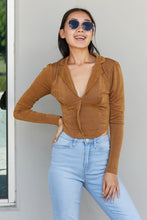 Load image into Gallery viewer, HYFVE Making Memories Cropped Collared Top
