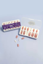 Load image into Gallery viewer, POPMI Steffi In Love Press-On Nails
