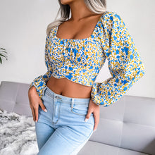 Load image into Gallery viewer, Ditsy Floral Crisscross Cropped Top
