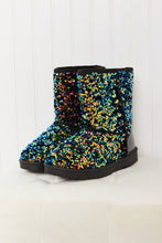 Load image into Gallery viewer, Forever Link Dazzle Me Multicolor Sequin Snow Booties
