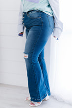 Load image into Gallery viewer, Kancan Denim Skies Full Size Run Flare Jeans

