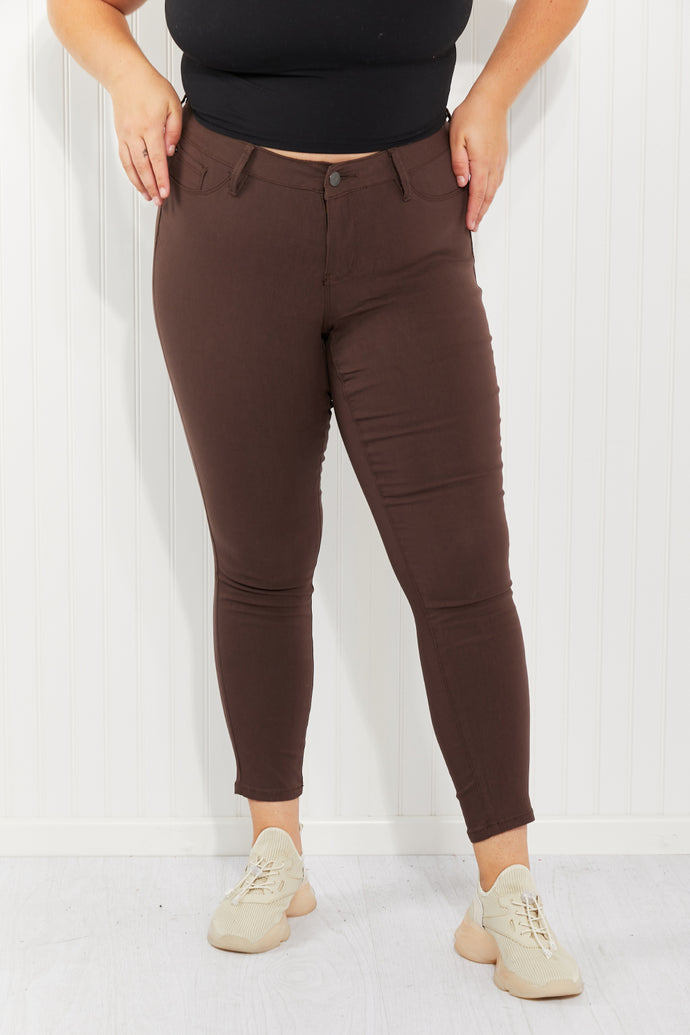 YMI Jeanswear Kate Hyper-Stretch in Coco DIBS HYPER