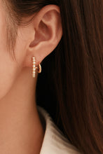 Load image into Gallery viewer, Pearl Double-Layered C-Hoop Earrings
