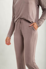 Load image into Gallery viewer, Jogger Pants brown
