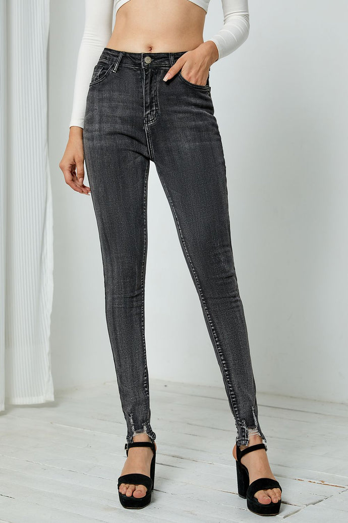 Buttoned Skinny Jeans with Pocket