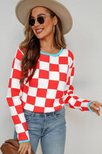 Load image into Gallery viewer, Checkered Round Neck Sweater
