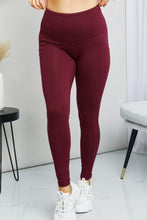 Load image into Gallery viewer, Zenana Ready to Roll Full Size Wide Waistband Pocket Leggings in Burgundy
