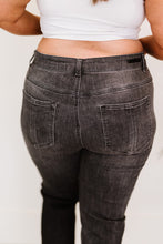 Load image into Gallery viewer, RISEN Guess What? Mid-Rise Distressed Jeans with Pockets
