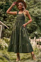 Load image into Gallery viewer, Smocked Square Neck Tiered Dress

