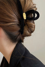 Load image into Gallery viewer, Fashionable Claw Clip
