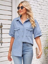 Load image into Gallery viewer, Collared Neck Short Sleeve Denim Jacket
