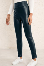 Load image into Gallery viewer, DIBS 8094
