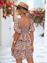 Load image into Gallery viewer, Floral Smocked Puff Sleeve Square Neck Layered Dress
