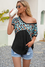 Load image into Gallery viewer, Leopard Color Block Cut Out Back Top
