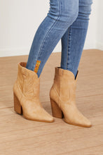 Load image into Gallery viewer, East Lion Corp Lasso My Heart Cowboy Booties dibs lasso

