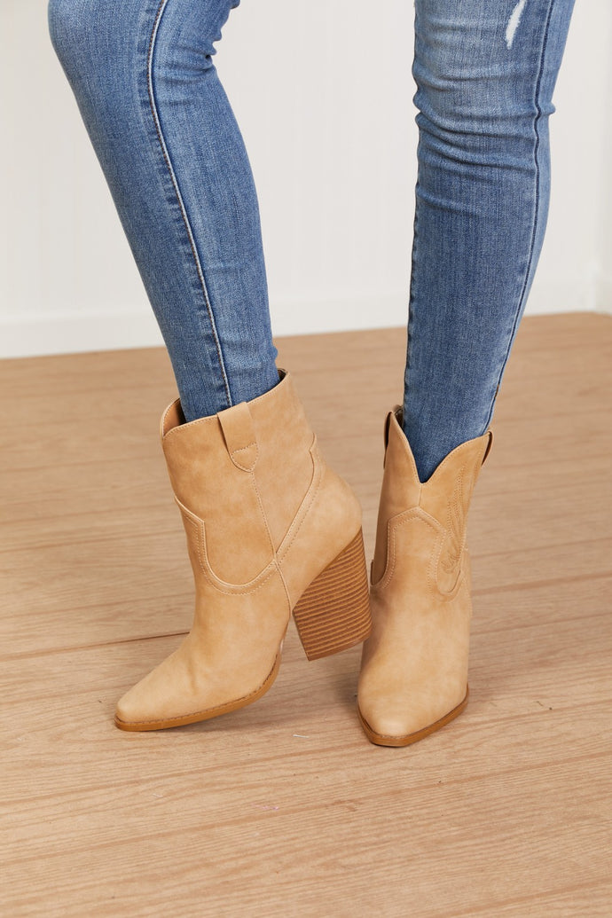 East Lion Corp Lasso My Heart Cowboy Booties dibs lasso