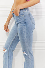 Load image into Gallery viewer, 2591 Abby High Rise Slim Straight Jeans
