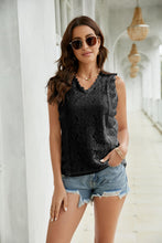 Load image into Gallery viewer, Lace Scalloped Keyhole V-Neck Tank
