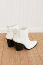 Load image into Gallery viewer, Qupid Daybreak Cowboy Booties
