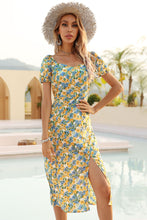 Load image into Gallery viewer, Floral Short Sleeve Split Hem Dress

