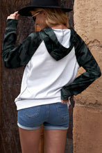 Load image into Gallery viewer, Camouflage Raglan Sleeve Exposed Seam Hoodie
