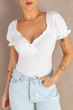 Load image into Gallery viewer, Frill Trim Puff Sleeve Bodysuit
